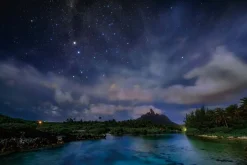 Yanoman 10-1439 Jigsaw Puzzle South Cross On A Moonlit Night - Bora Bora (1000 Pieces) Hot